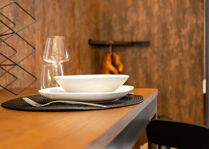 アパート N4 Factory *