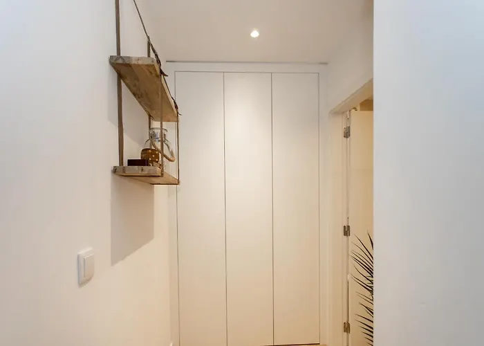 アパート N4 Factory