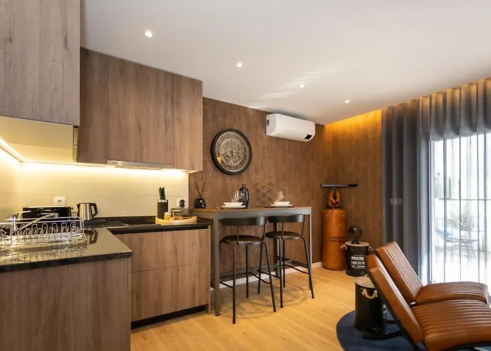 N4 Factory アパート マリニャ・グランデ