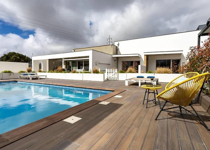 N4 Factory アパート マリニャ・グランデ