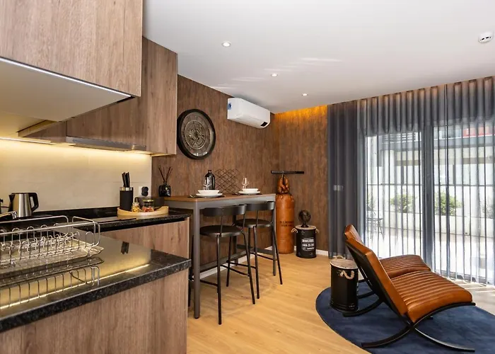 アパート N4 Factory *