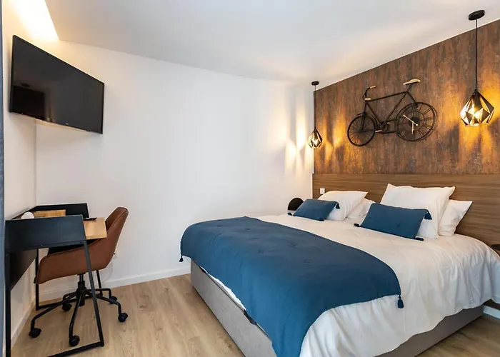 N4 Factory アパート マリニャ・グランデ