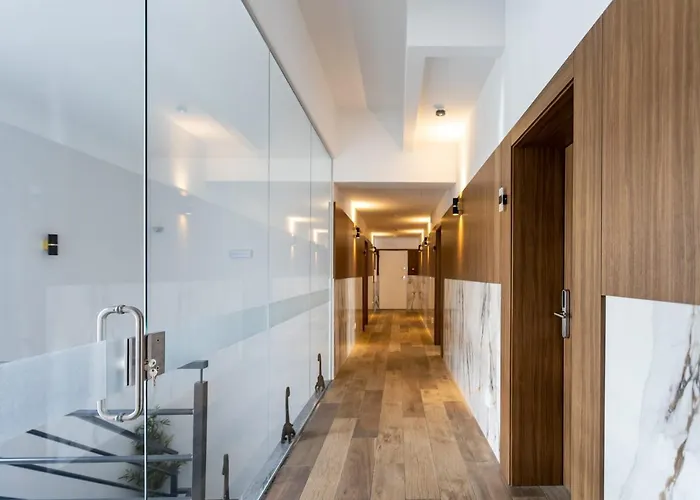 N4 Factory * マリニャ・グランデ